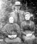 Agnes (Irvine) Freebairn, husband John & Jane Reid 