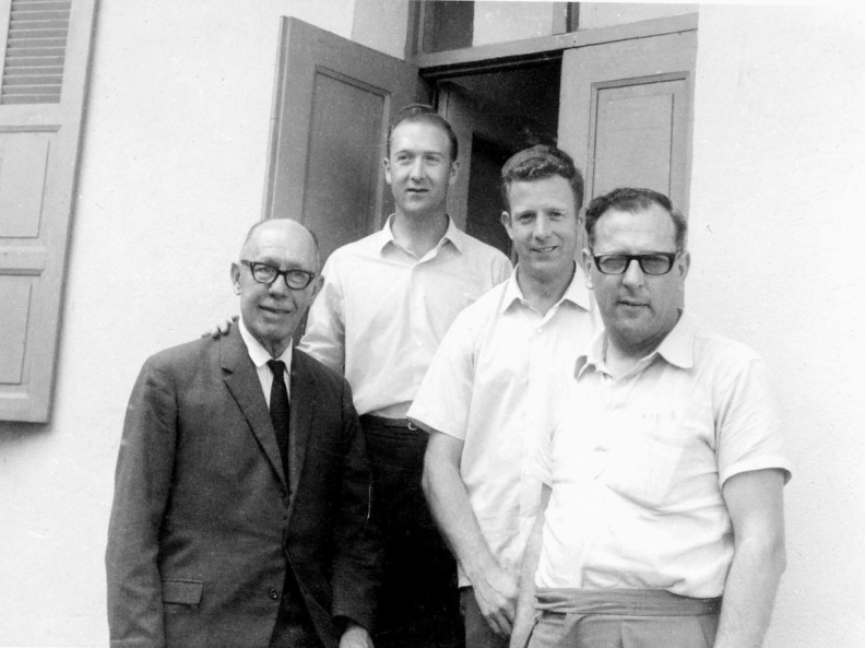 Scholtz, Paul & R Amos, Jack Oliver, Ken Paginton.JPG