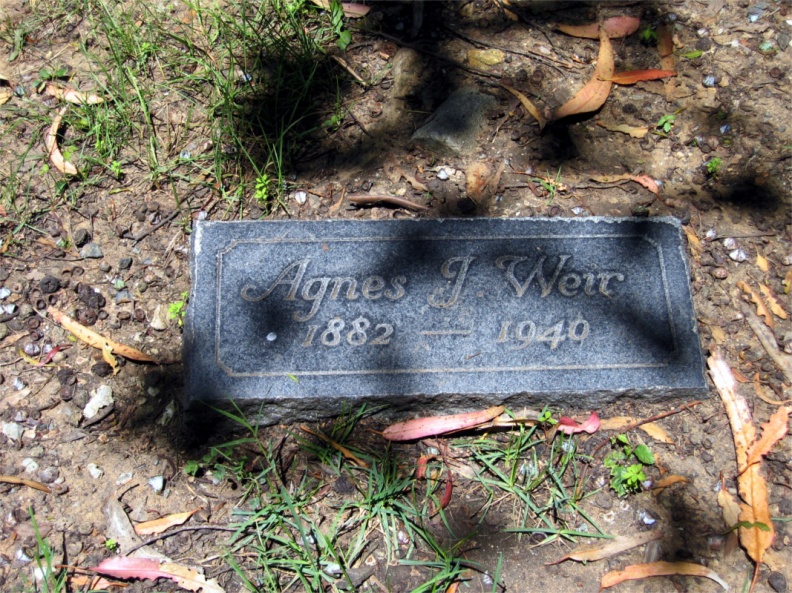 Grave - Agnes (Carroll) Weir 1882-1940