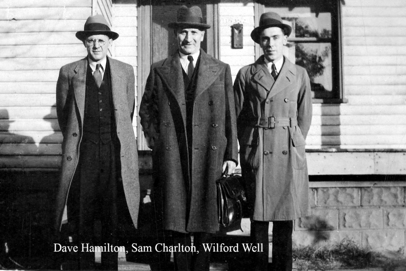 43    Hamilton, Dave; Sam Charlton &amp; Wilford Wells