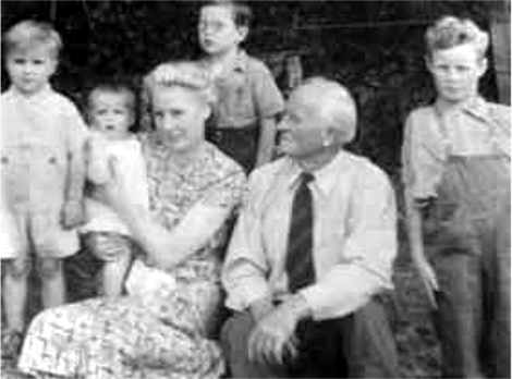 Alfred & Isobel Magowan Family